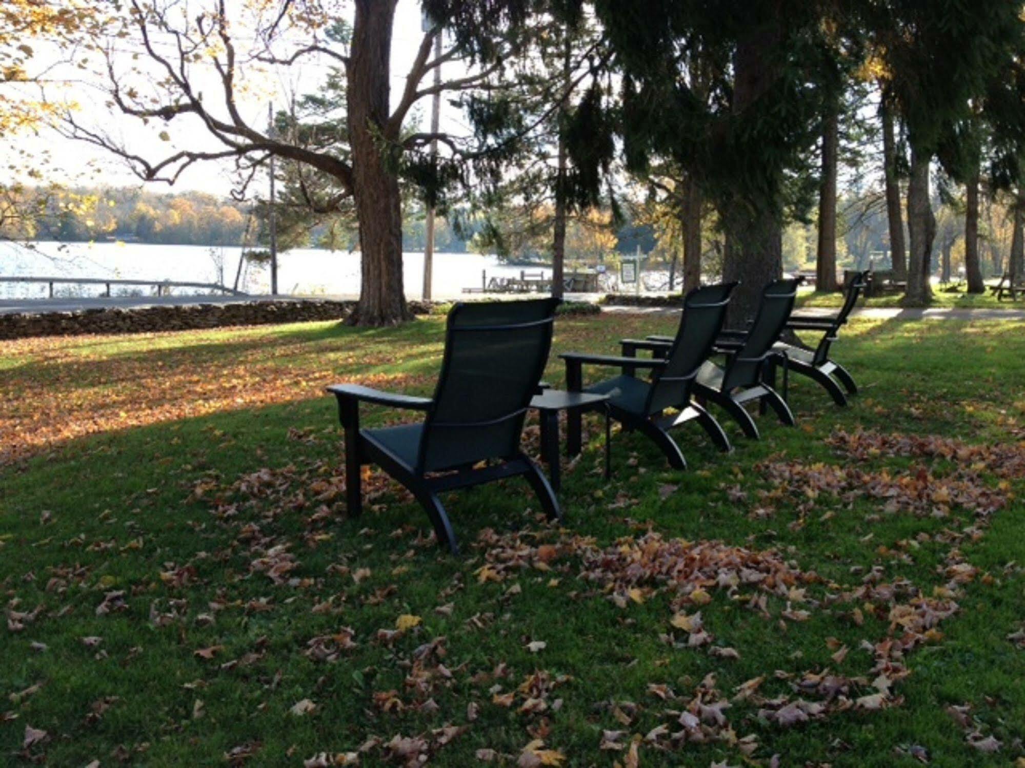 Mariaville Lake B & B Pattersonville Exterior foto
